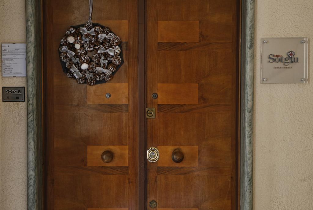 Casa Sotgiu Pensión Roma Exterior foto