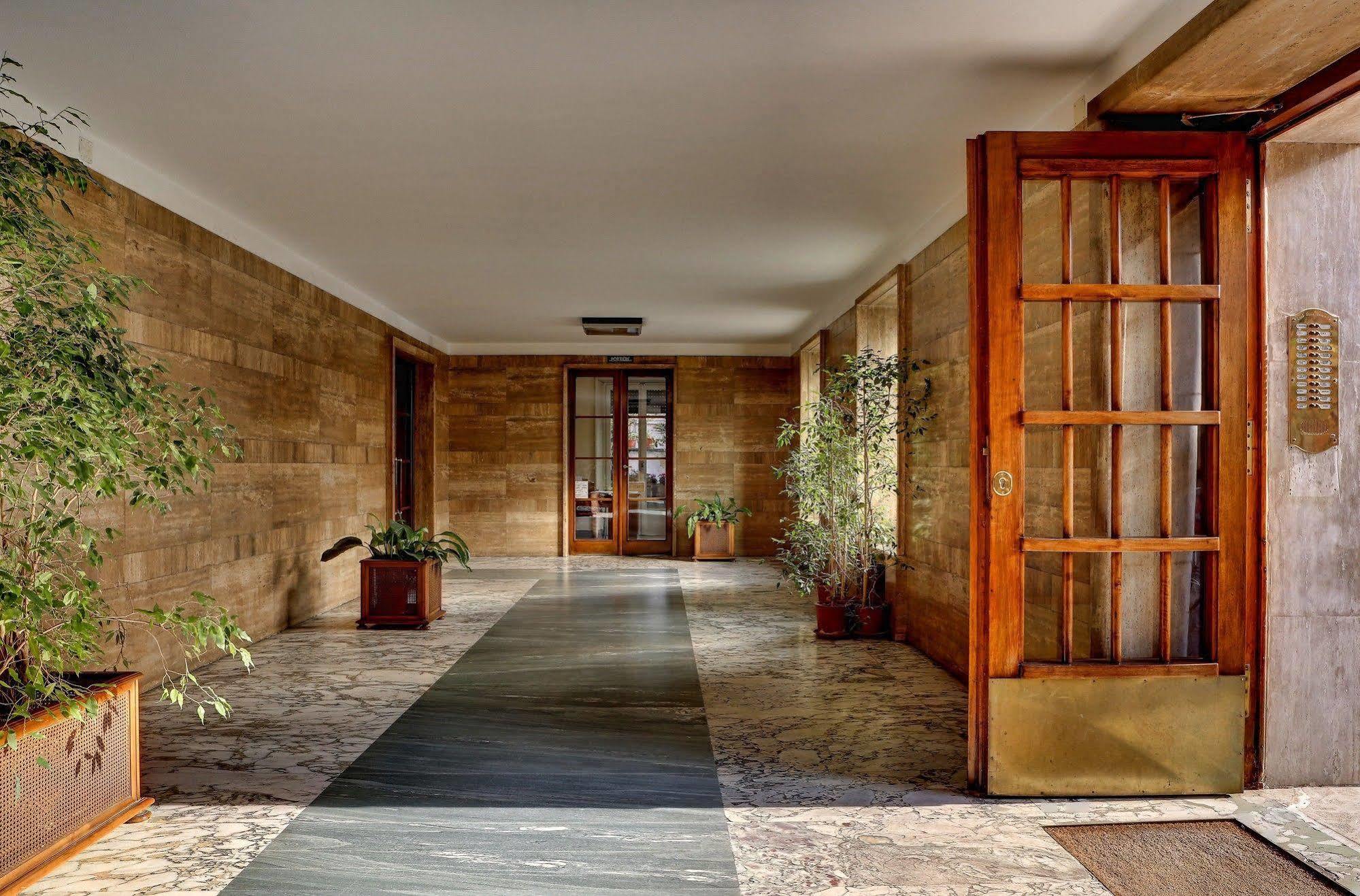Casa Sotgiu Pensión Roma Exterior foto